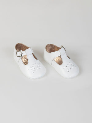 IVORY BUCKLE LEATHER SHOES