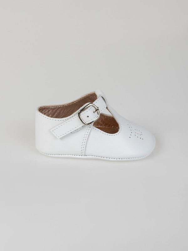 IVORY BUCKLE LEATHER SHOES