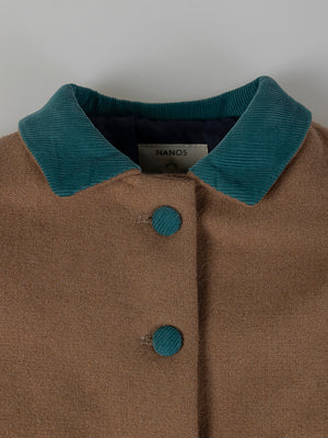 CONTRAST COAT WITH COLLAR AND CARAMEL BUTTONS