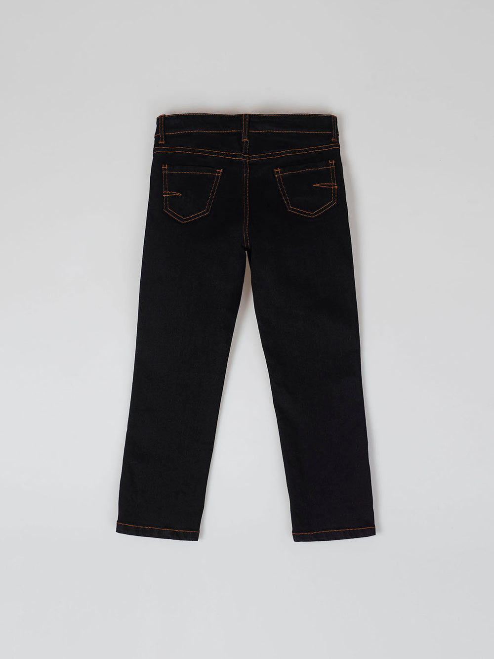 BLACK FIVE POCKET JEANS