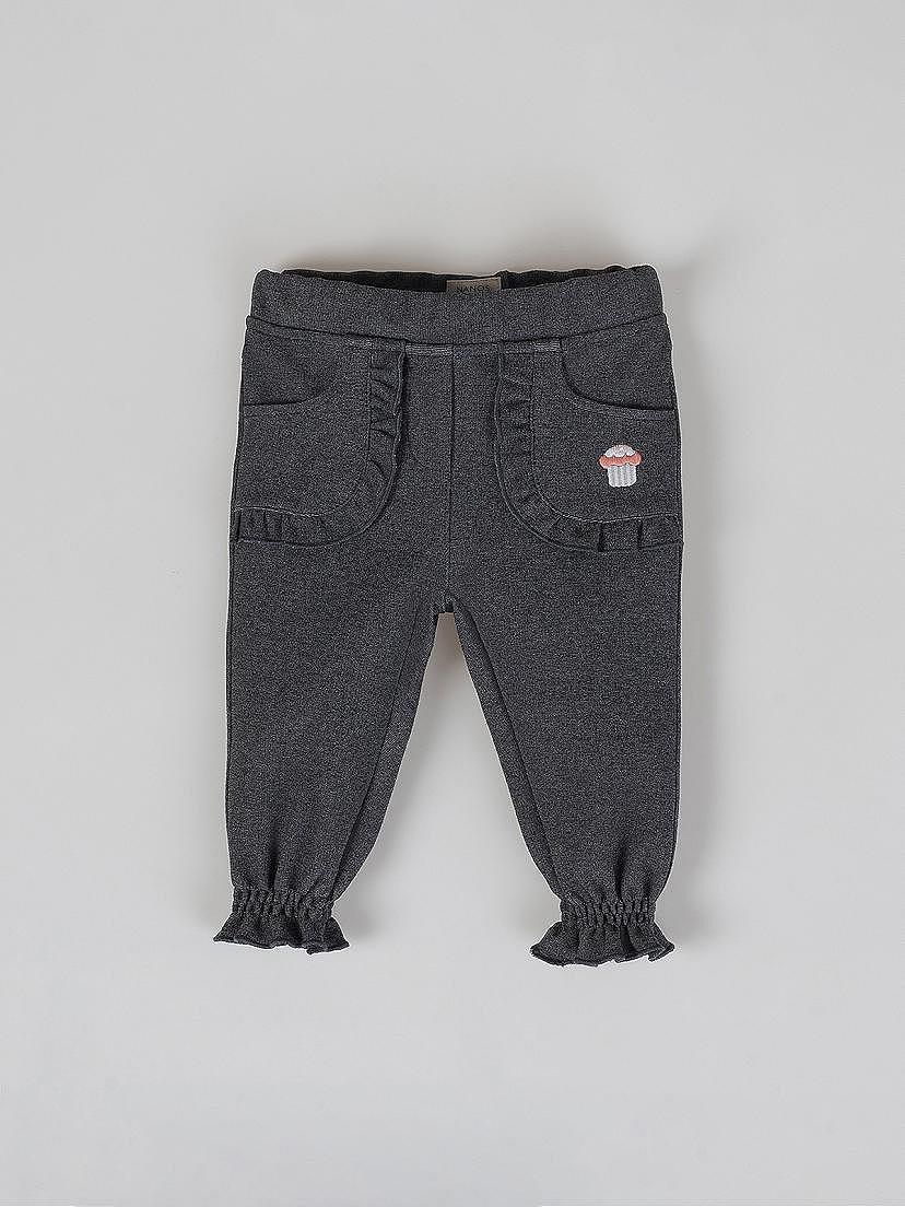 Pantalón jogger estampado cupcake gris