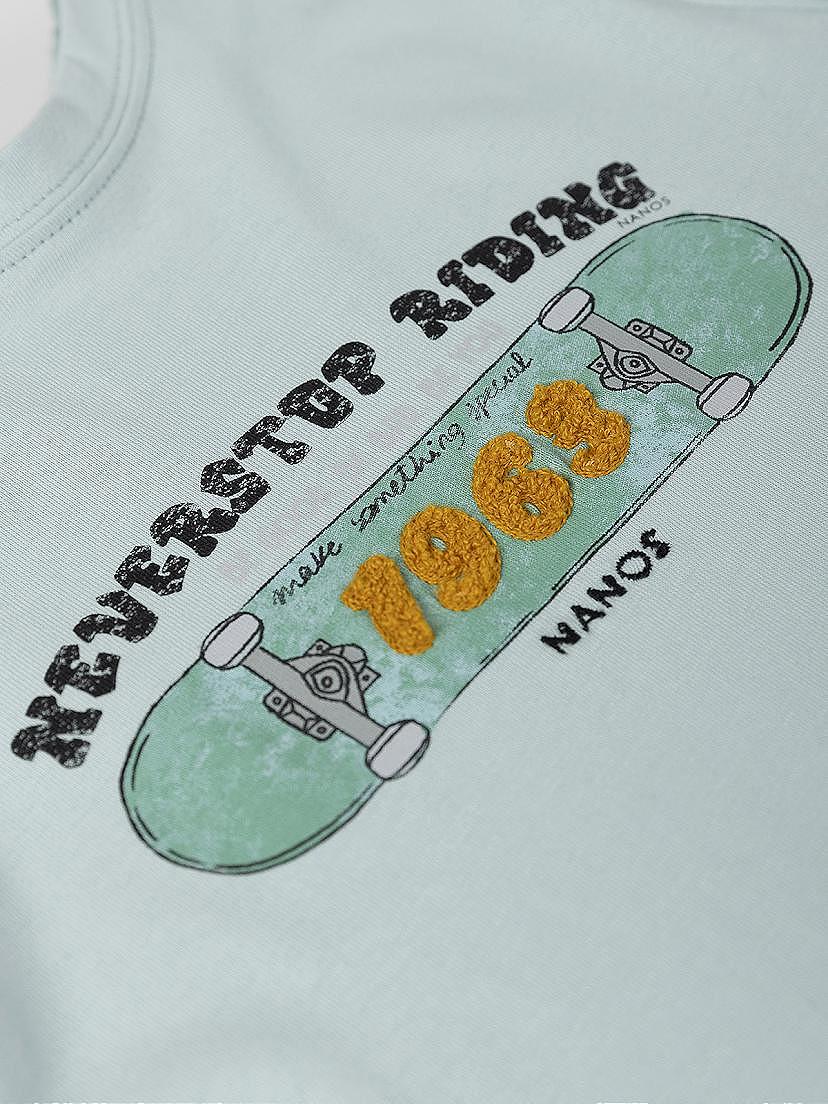 NANOS / LOOKBOOK / Camicie e Magliette / Camiseta manga larga neverstop riding verde / 55010226001810 (1)