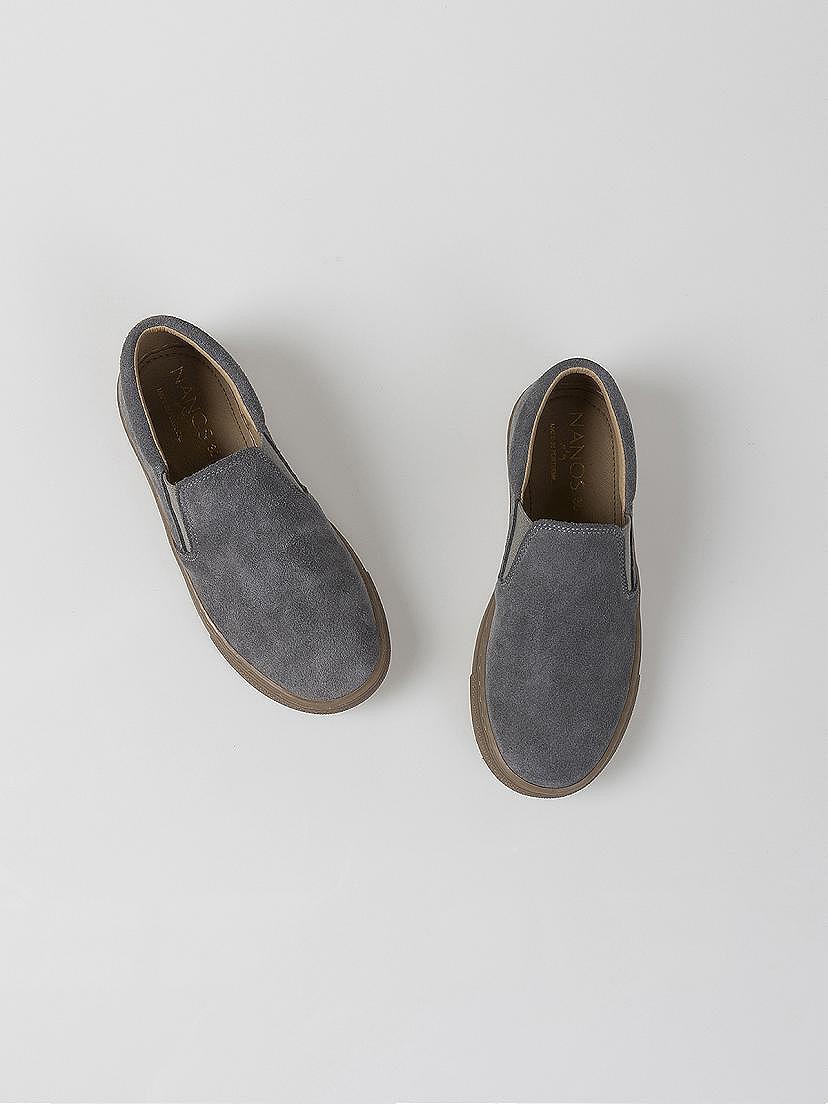 NANOS / LOOKBOOK / Scarpe / Zapatilla ante slip on gris topo / 55120626011412 (4)